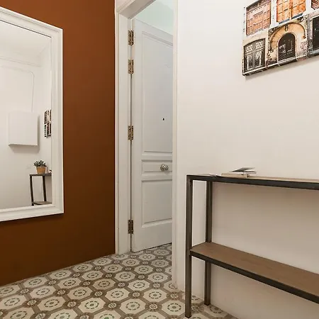 Trivao Sant Antoni Market Apartment Barcelona