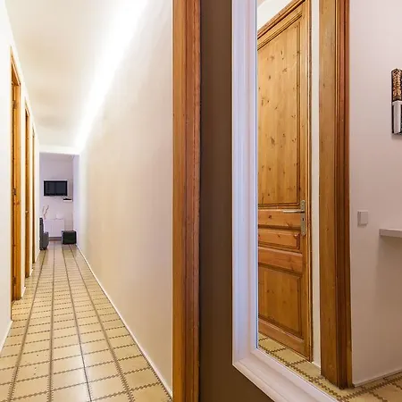 Trivao Sant Antoni Market Apartment *