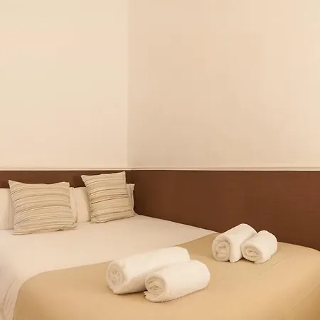 Trivao Sant Antoni Market Apartment Barcelona