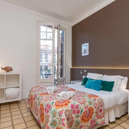 Apartment Trivao Sant Antoni Market Barcelona